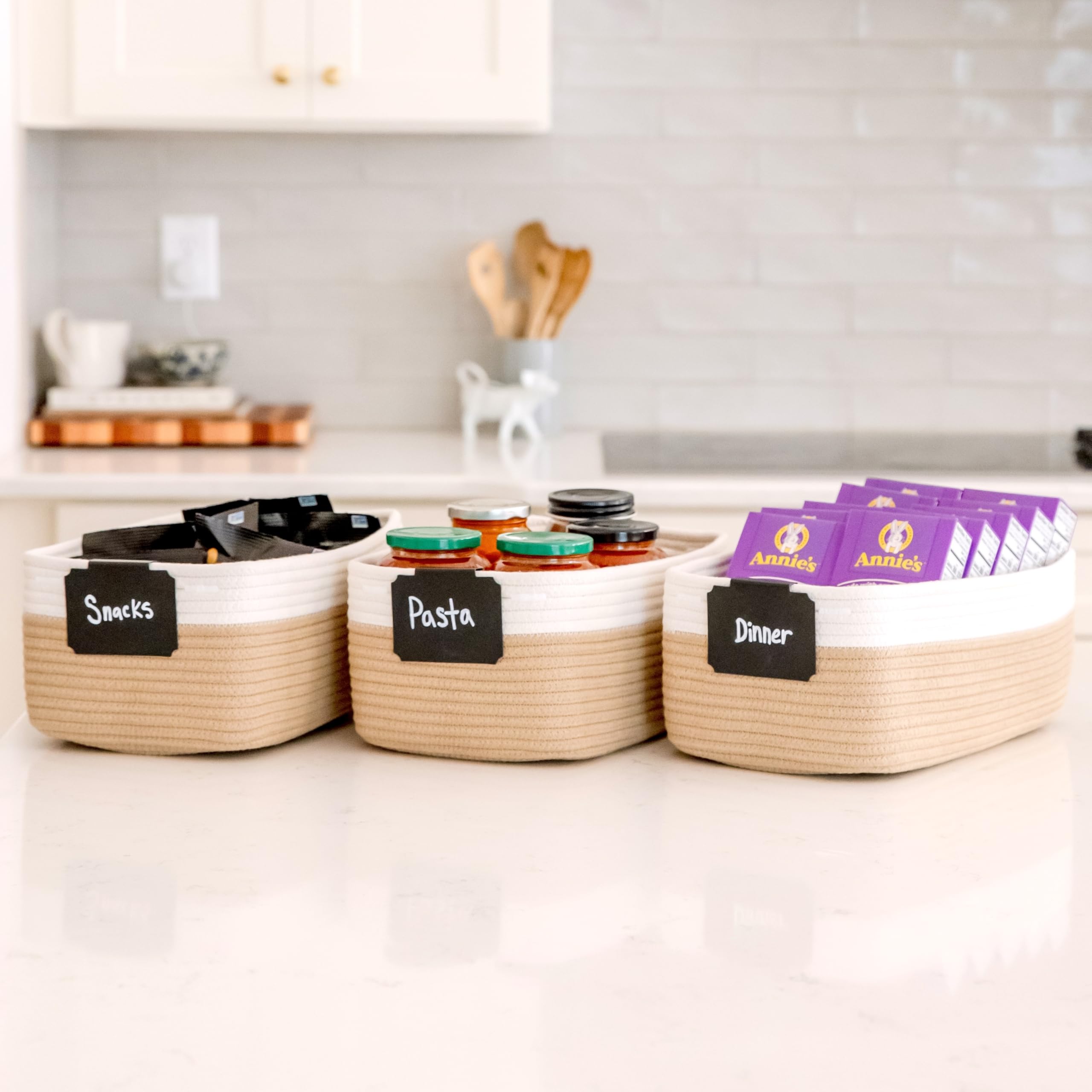 NaturalCozy ready-to-gift-packaging adds instantly giftable appeal with leaf-branded packaging.