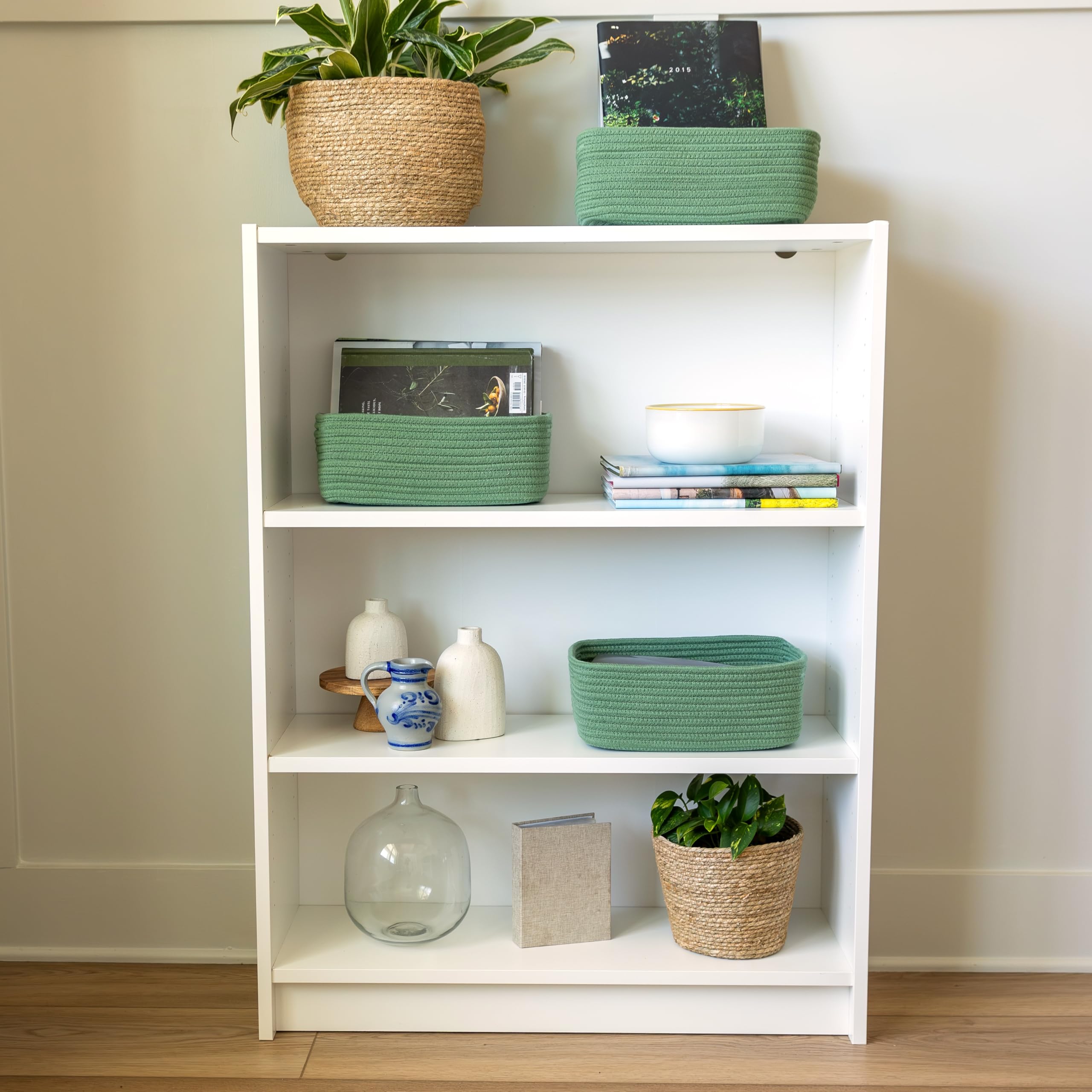 NaturalCozy rectangle basket dimension-specs highlights 11.8 in x 8 in x 4.5 in for shelf compatibility.