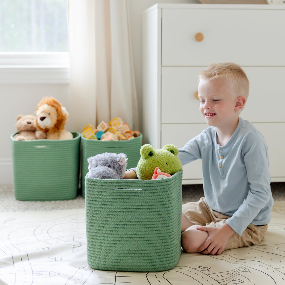 NaturalCozy safety-cotton-storage-basket-teething demonstrates safe, chew-friendly material for toddlers.