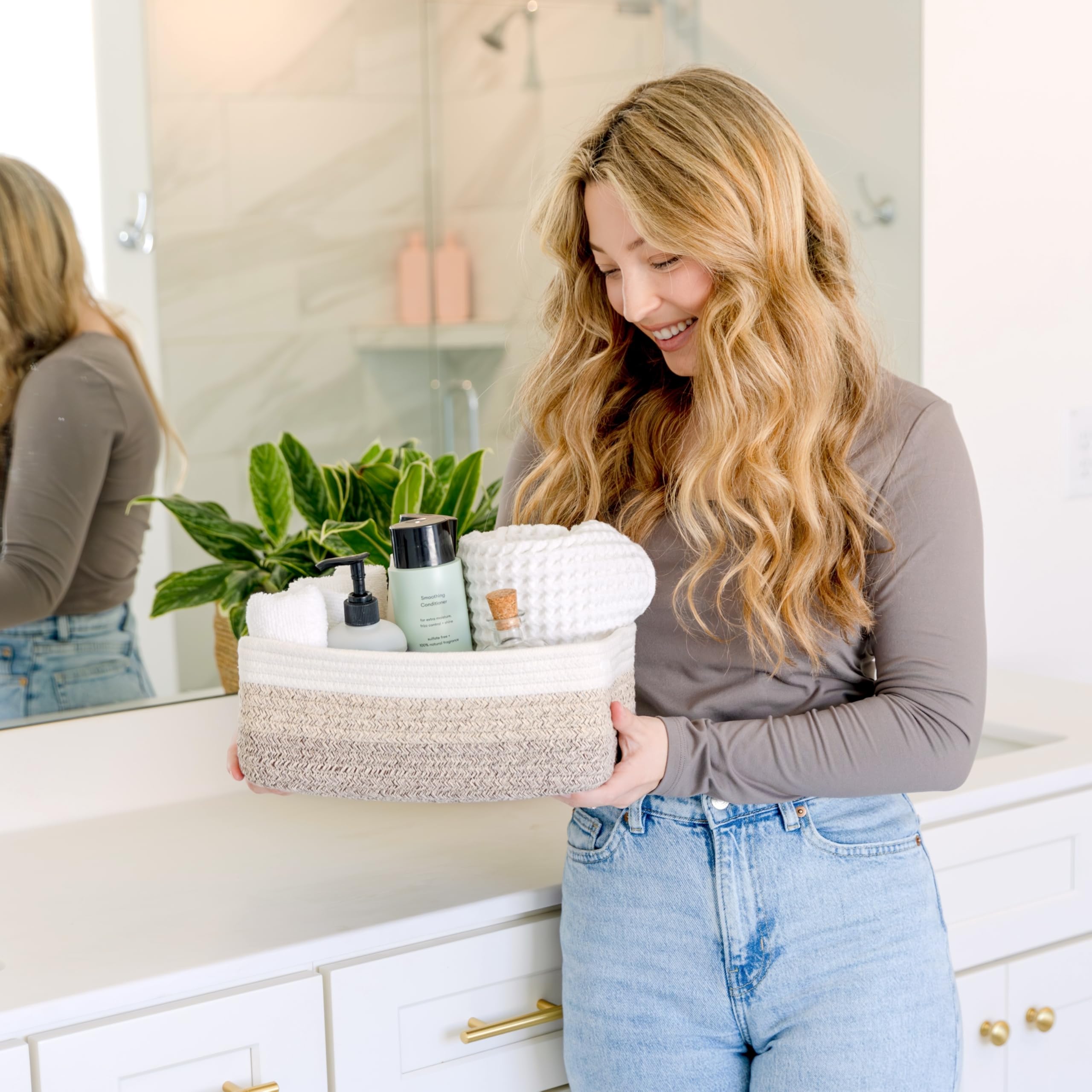 NaturalCozy storage basket packaging gift-ready highlights instant gift presentation.