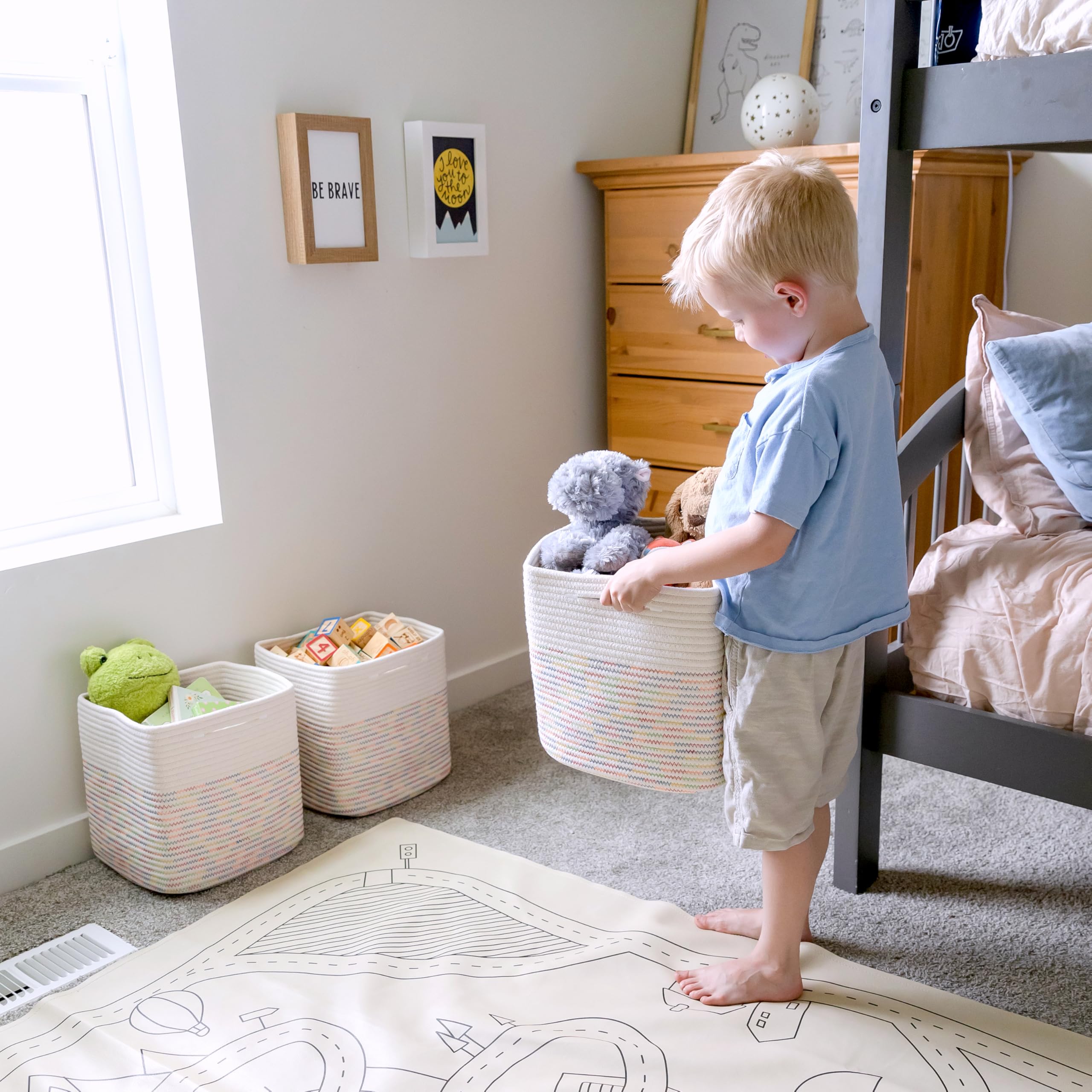 NaturalCozy storage cubes hidden handles demonstrate clean, uncluttered look while carrying items