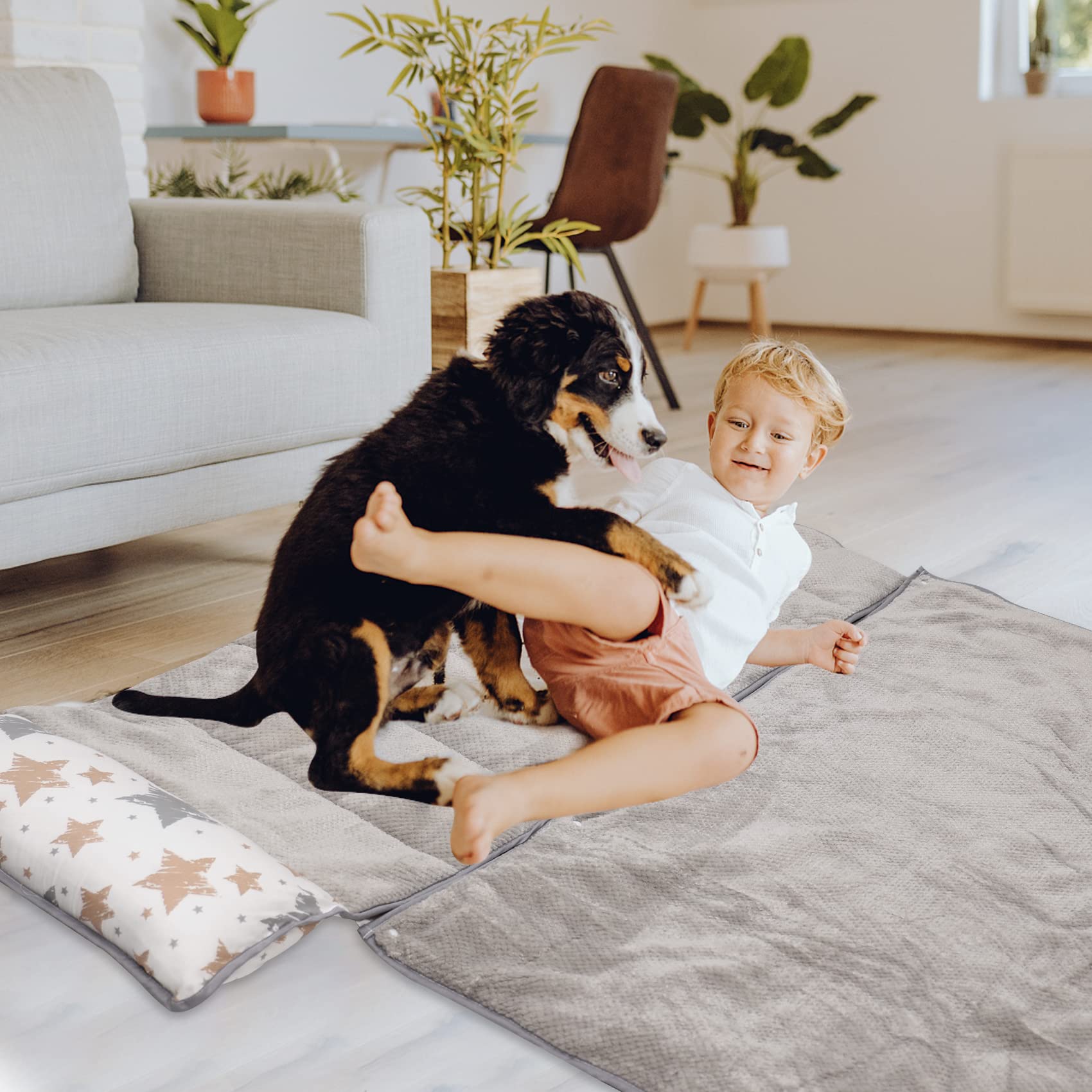 Ndahjahd nap mat name slot helps prevent mixups at daycare