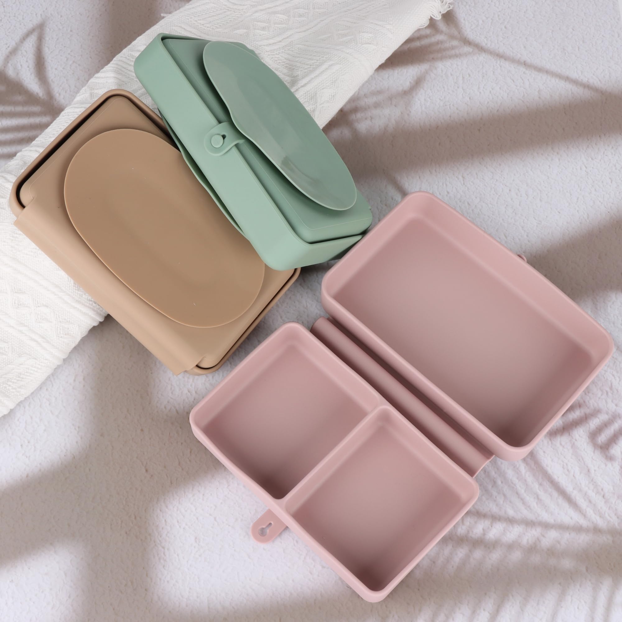 Nearbyme silicone baby plate gift-ready packaging appeals to new parents