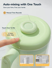 NehNeh Baby locking lid and leak-proof spout prevent spills.