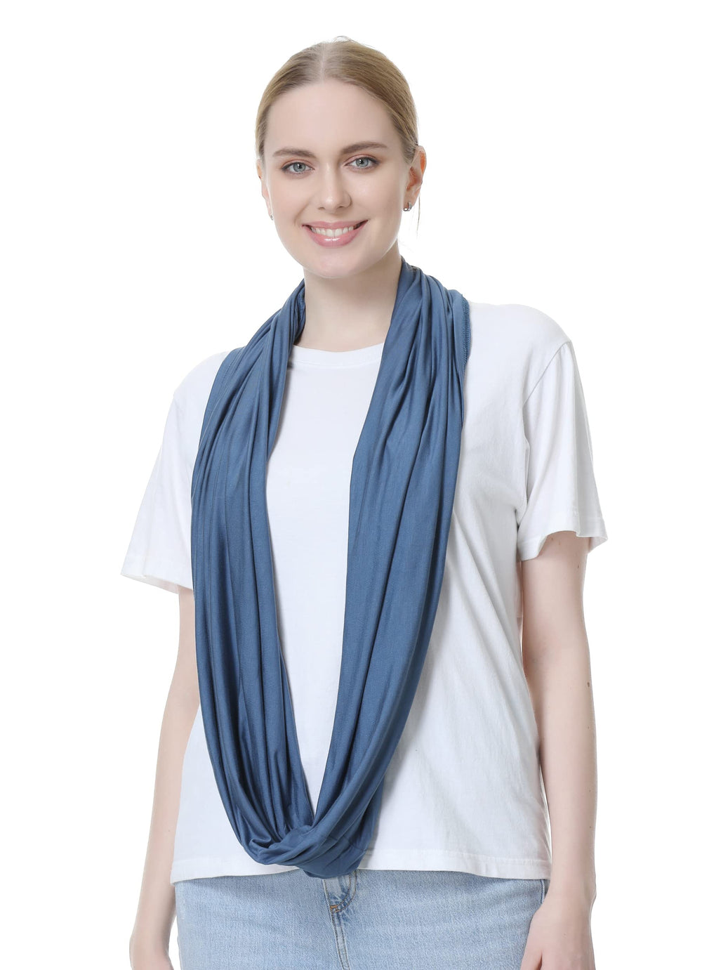 NeoTech Care blue nursing cover in use for cafe feed.