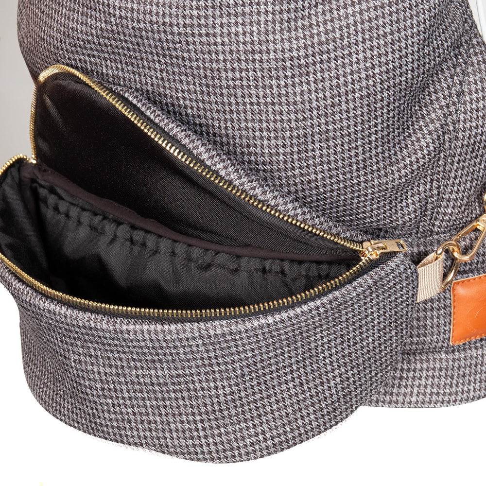 ·NEST BLANCHE· daily-use design captures stylish practicality for errands.