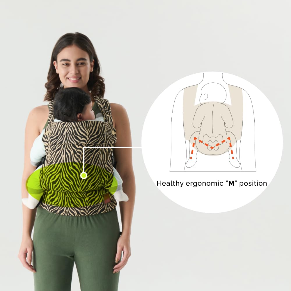 Nest Blanche padded shoulder straps close-up for all-day comfort.