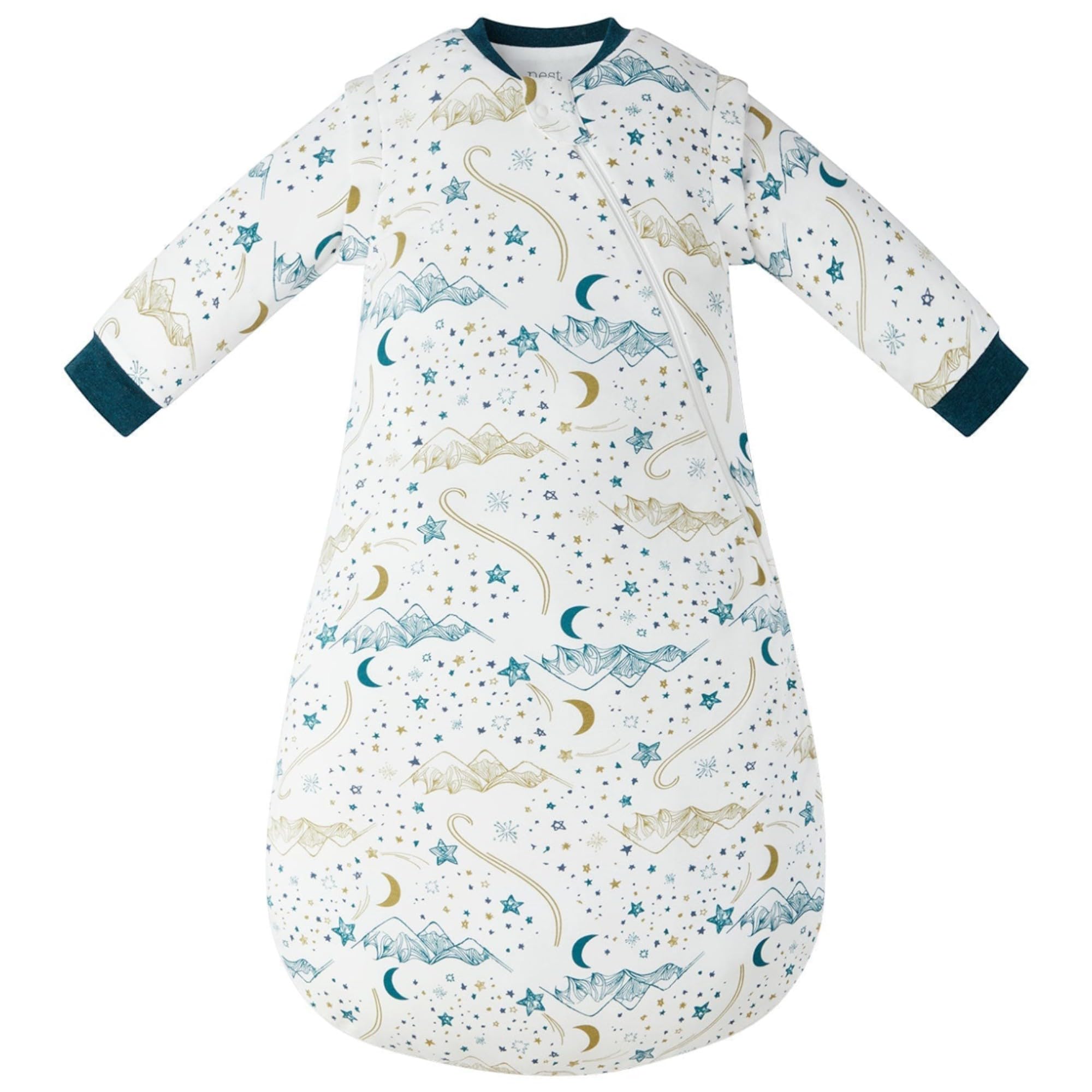 Nest Designs Stars White sleep bag closed, cozy organic cotton for sensitive skin.