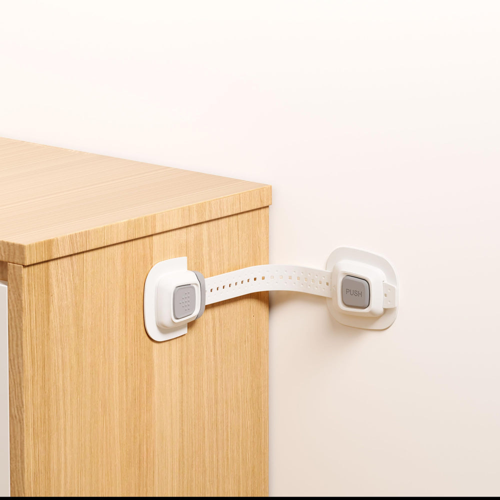 NestGuard adjustable straps close-up demonstrating flexible fit around corners.
