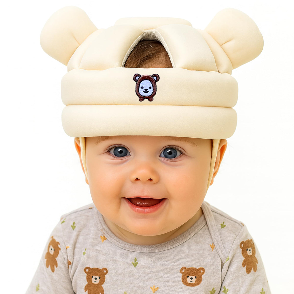 Nibelloo baby head protector on crawling baby for safer early mobility.