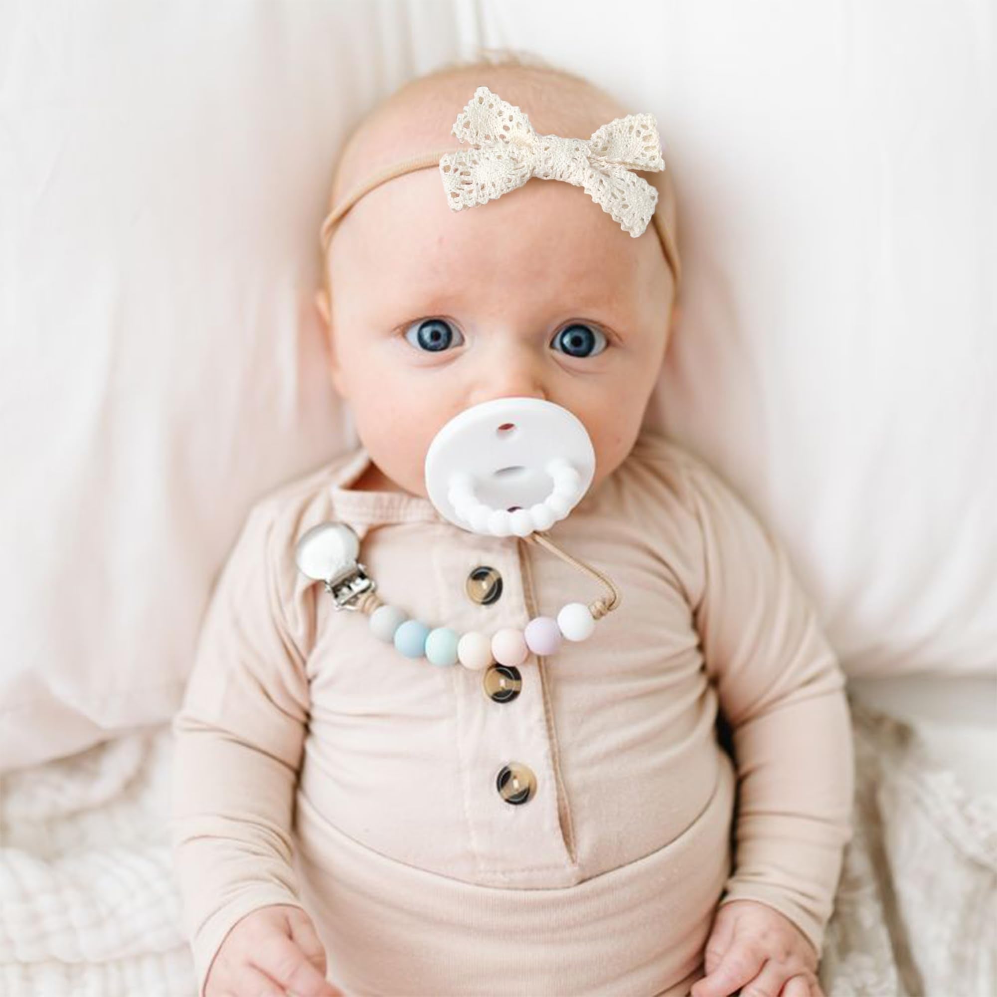 Niceye one-size-fits-all design fits infants to toddlers without leaving red marks.