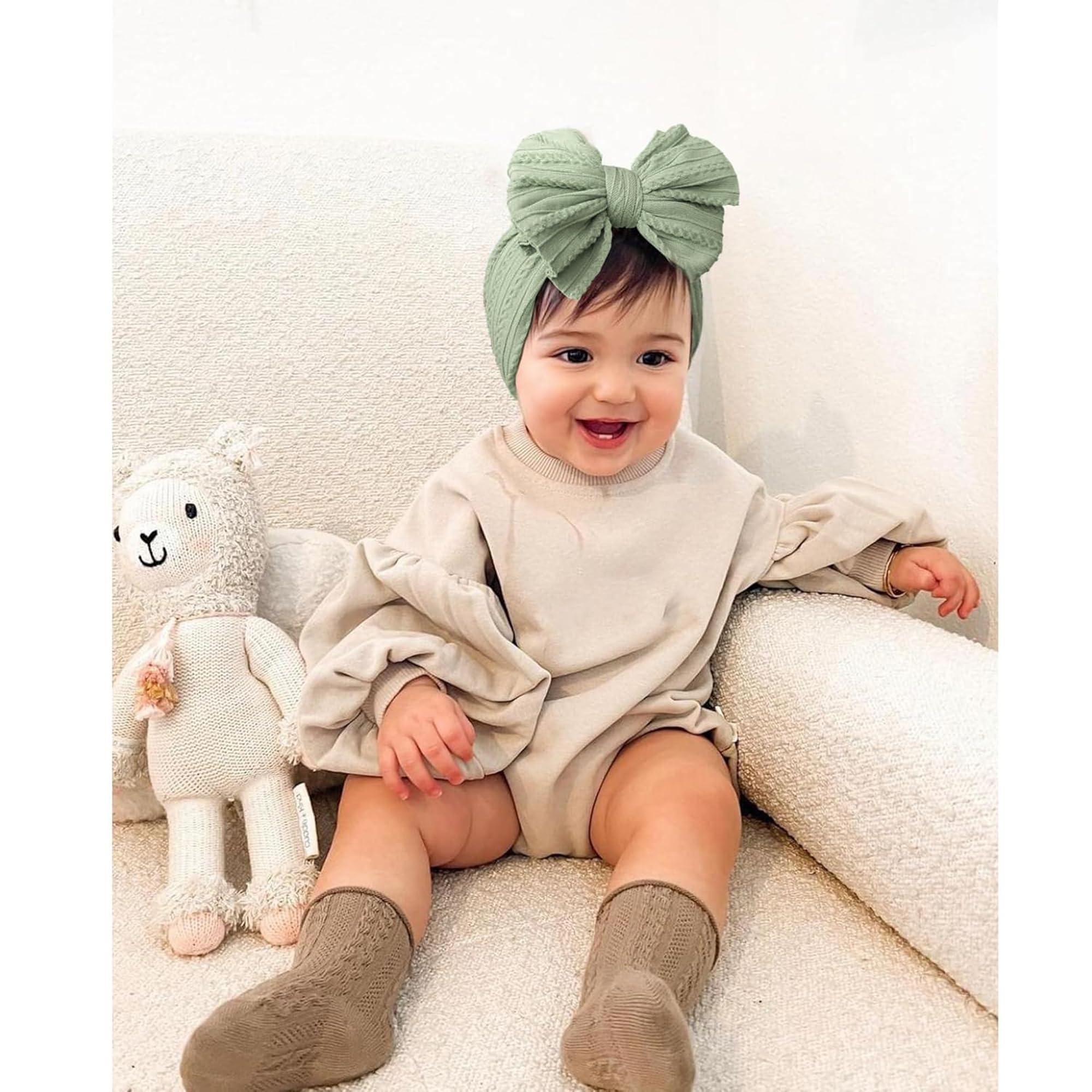 Niceye baby headband bow black adds chic style with wide, comfortable band.