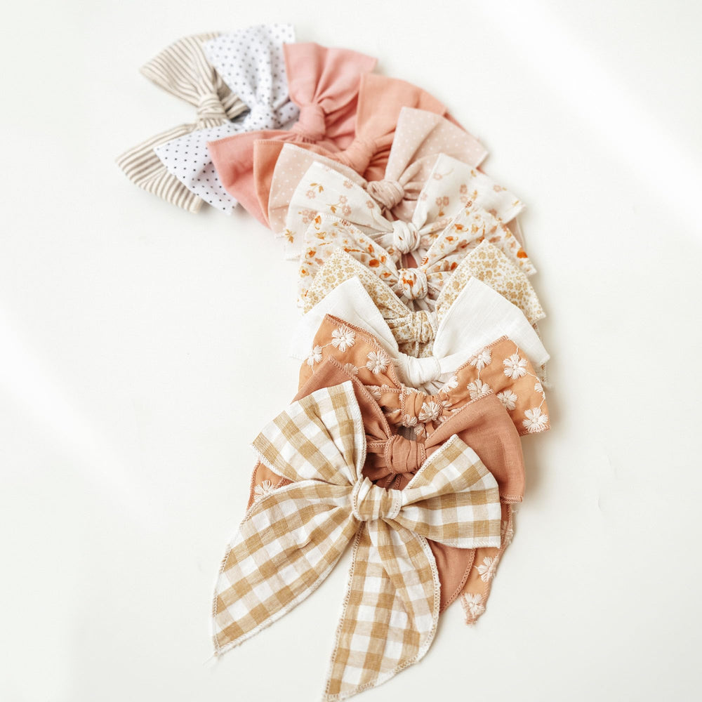 Niceye Fable close-up edging highlights soft edged design for comfy secure clips