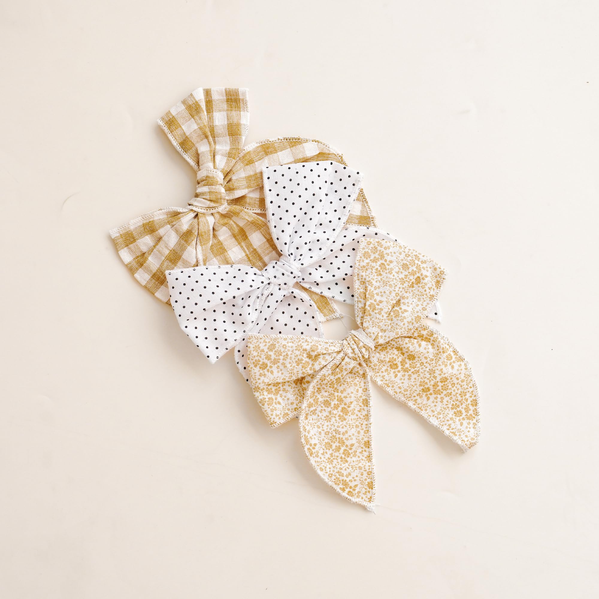 Niceye Fable bows daily wear usage demonstrates versatile, easy-to-clip styling
