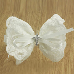 Nihao Baby embroidery lace bow detail on headband close-up