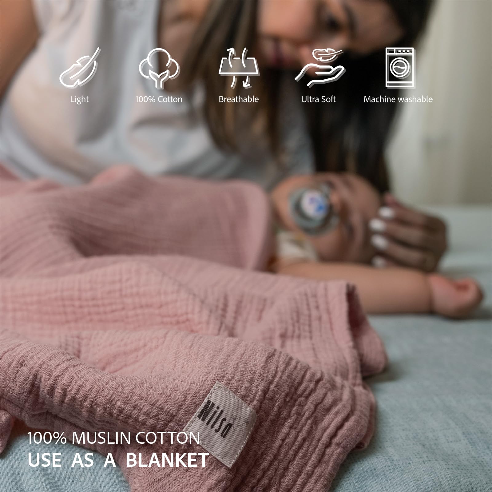 Nilsa hidden-zip-opening allows quick baby checks with less exposure