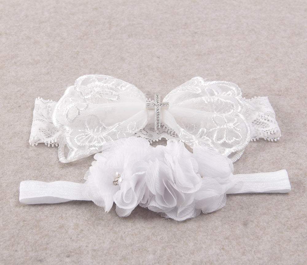 Nishine baby wearing white headband, comfortable for daily wear