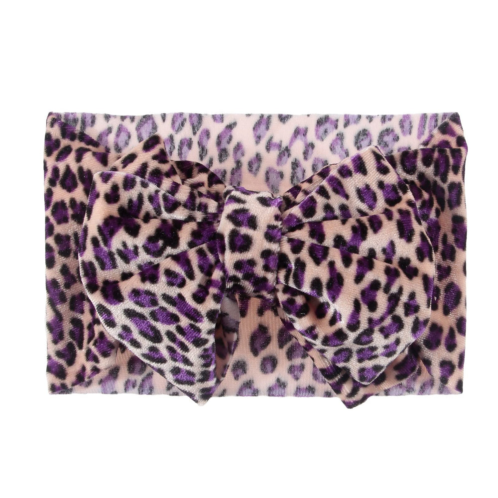 Nishine closeup of soft cotton fabric highlighting breathable material