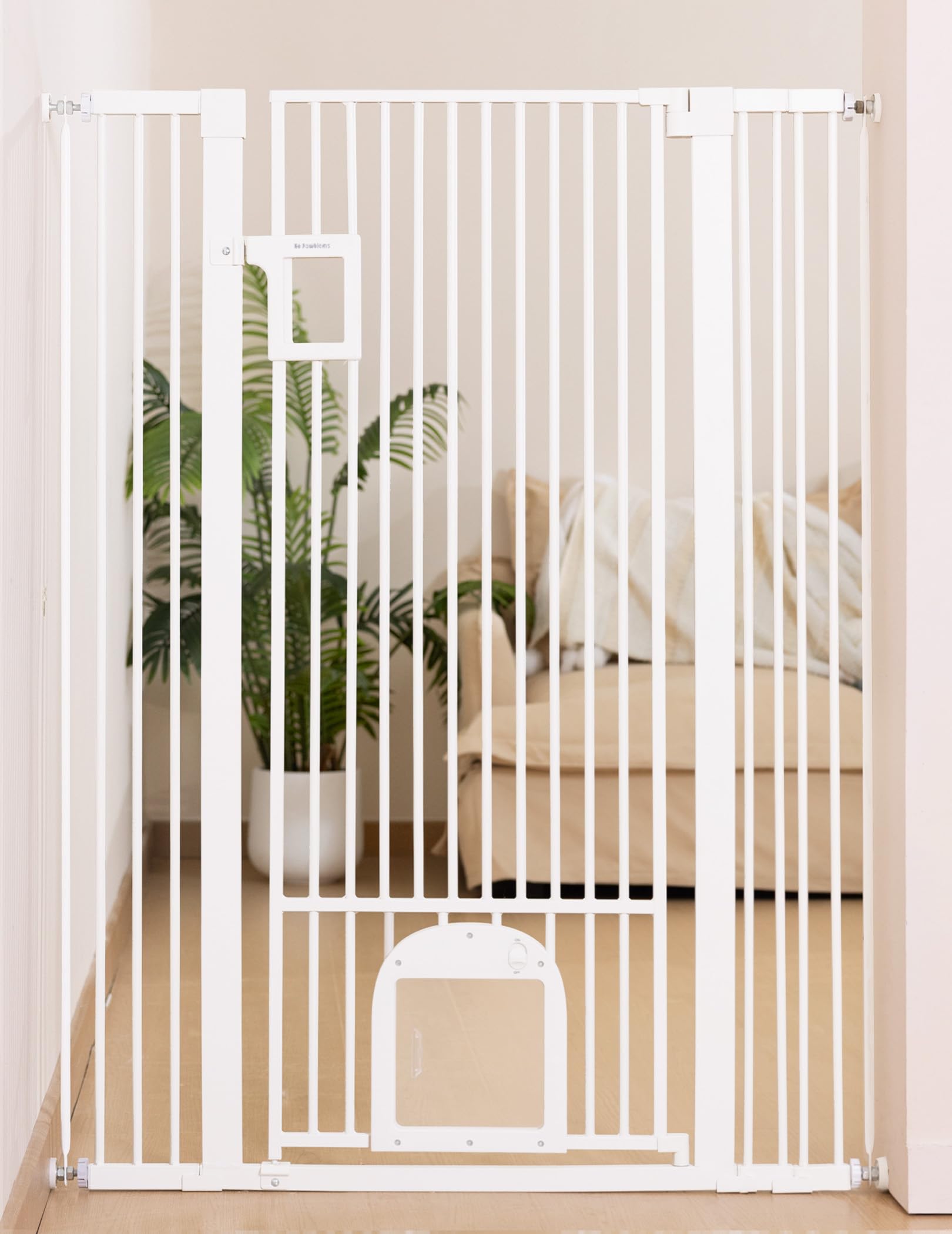 No Pawlems? No Pawblems door gate for doorways and hallways supports versatile home setup.