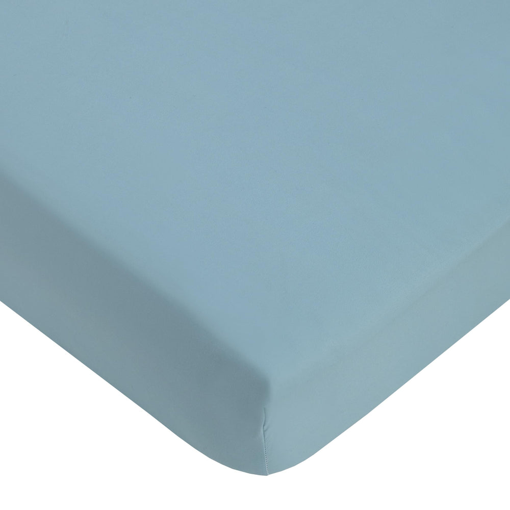 NoJo Lion King fitted sheet fits standard toddler crib mattress securely.