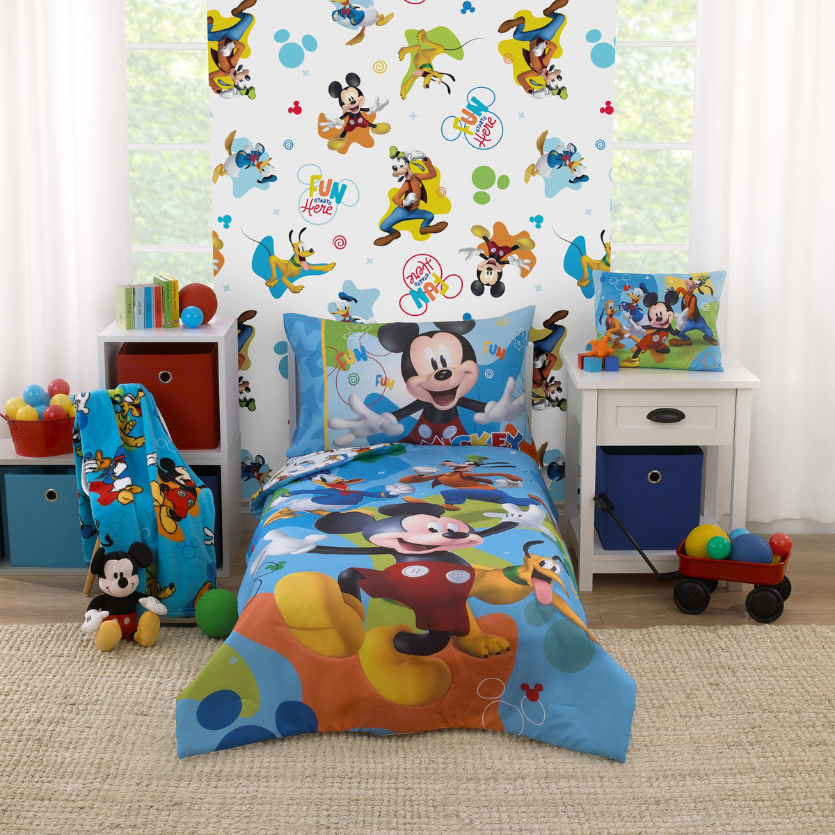 NoJo Disney Mickey comforter—bright colors for playful bedtime.