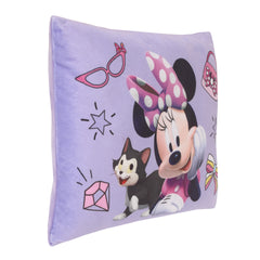 NoJo Minnie Figaro detail highlights plush character for playroom