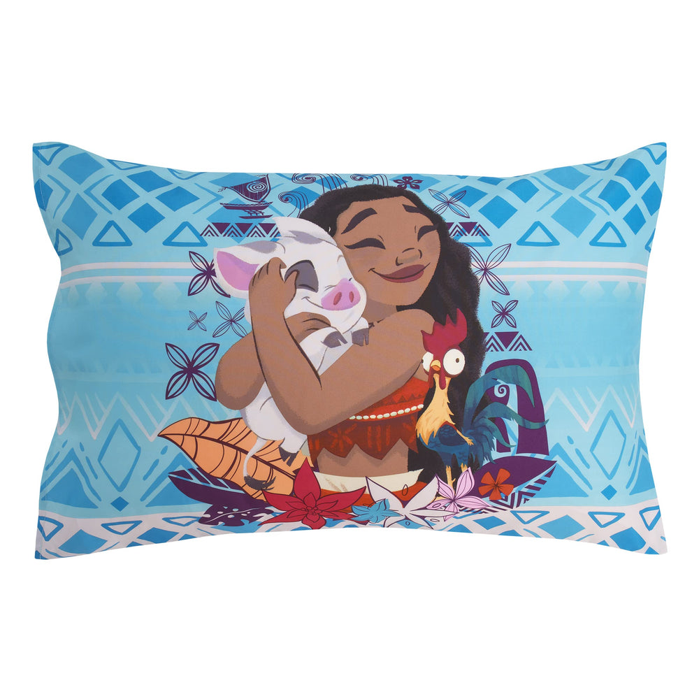 NoJo Moana Pua and Hei Hei accents add playful charm to sleep space