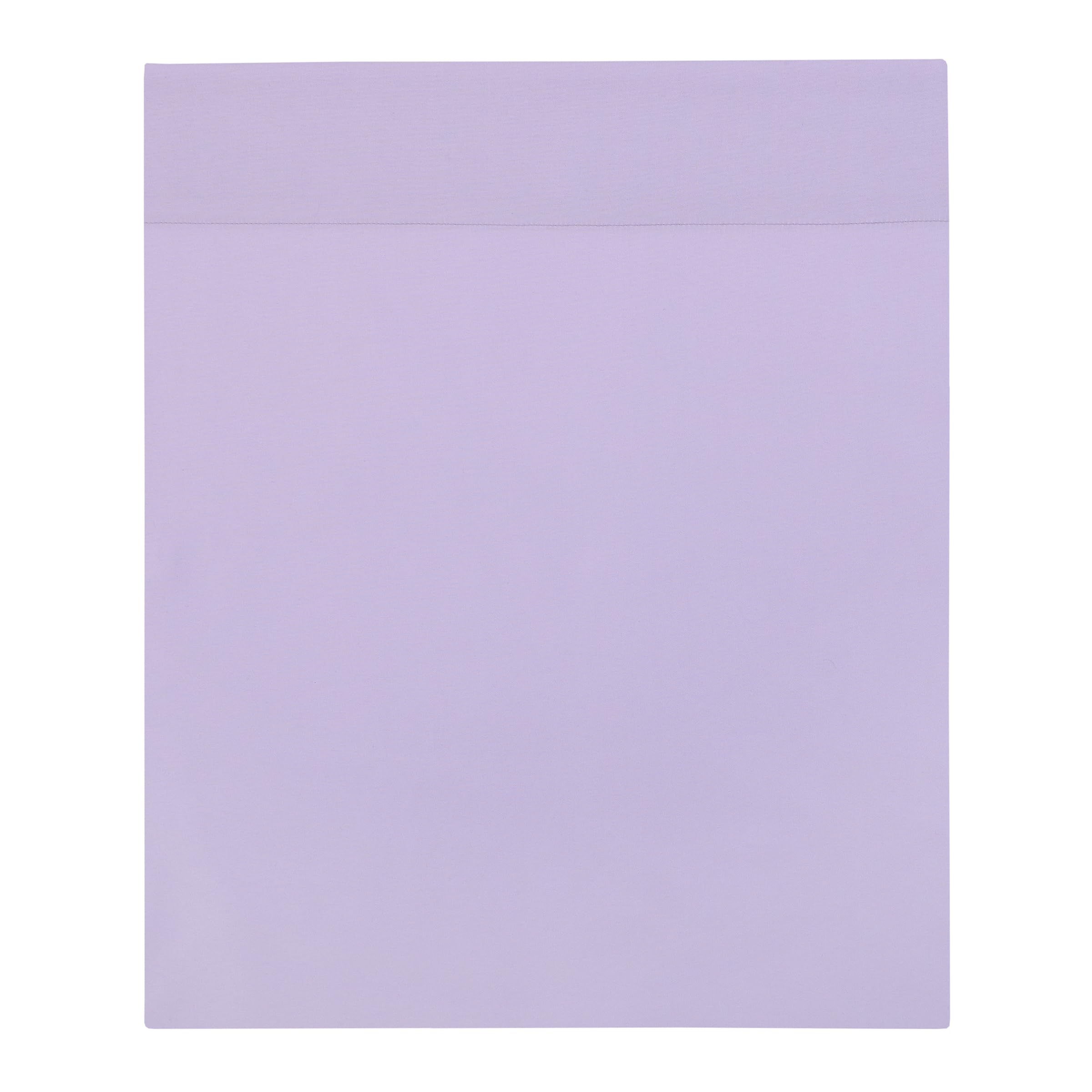 NoJo fitted sheet with full elastic keeps bed neatly in place.