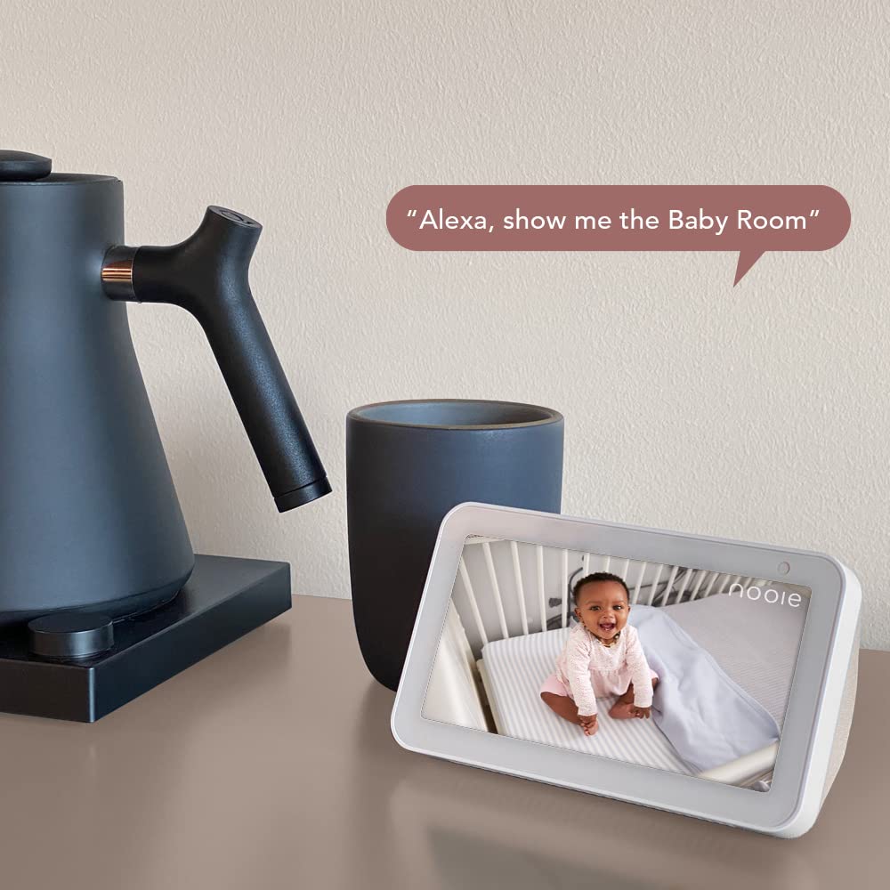 Nooie baby monitor 2K night vision delivers clear footage in low light.