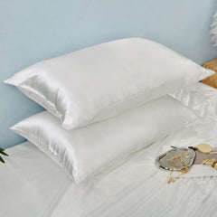 NookZuzu pillowcase protecting hair and skin with soft satin surface