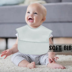 norinori adjustable-neck baby bib demonstrates growth-friendly fit for growing babies.