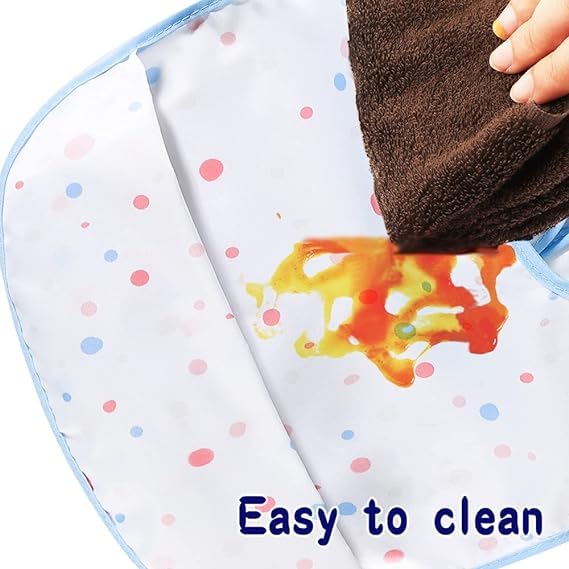 norinori baby bib soft fabric close-up emphasizes gentle skin-friendly material