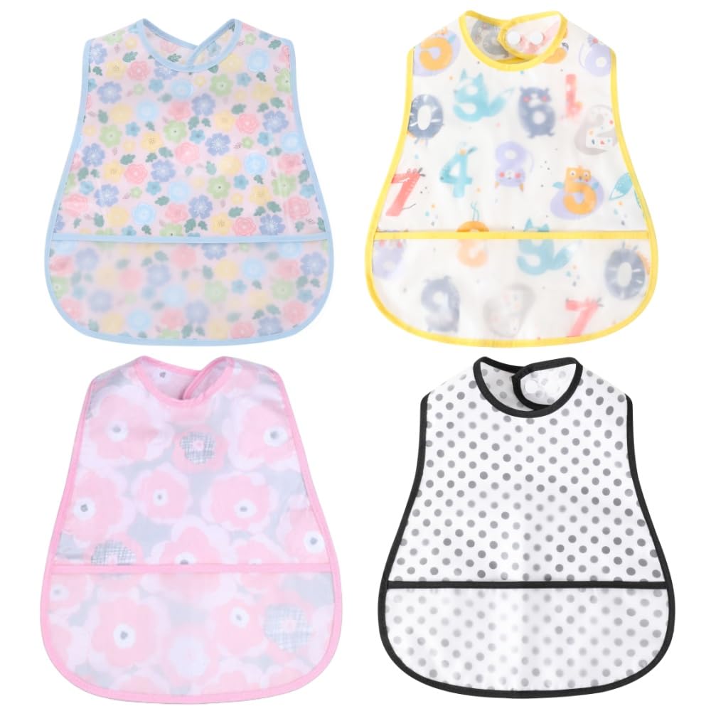Norinori waterproof smock bib front covers the chest for mess-free feeding.