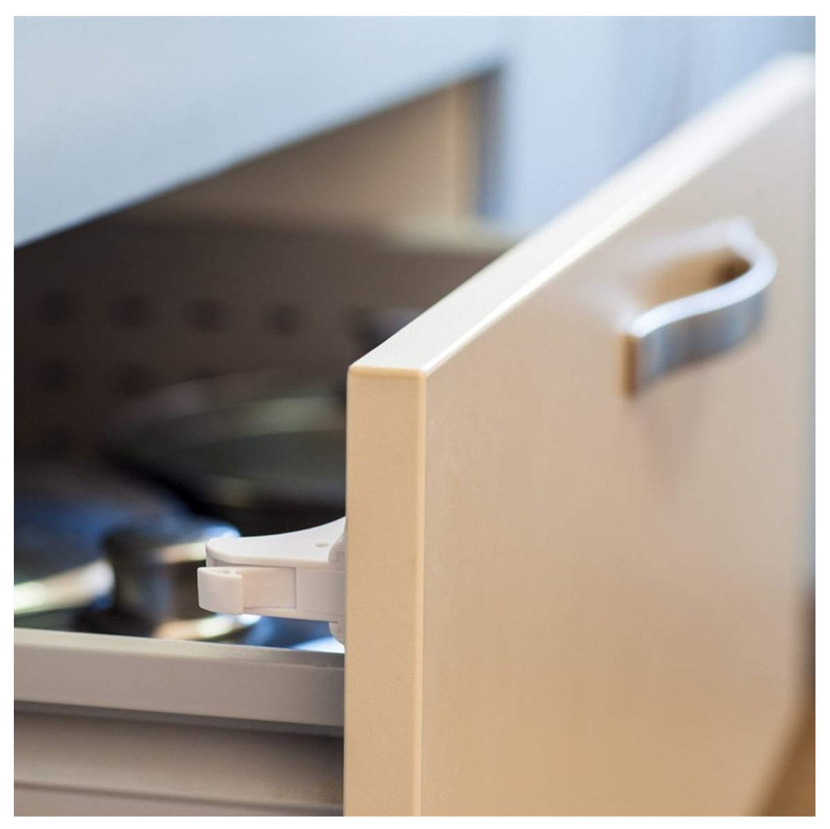 Norjews adhesive tape application for damage-free mounting