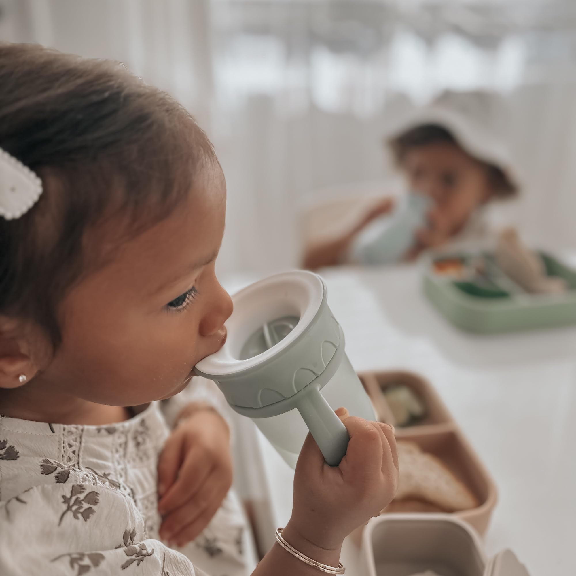 noüka all around cup moss colorways offer stylish coordination with meals