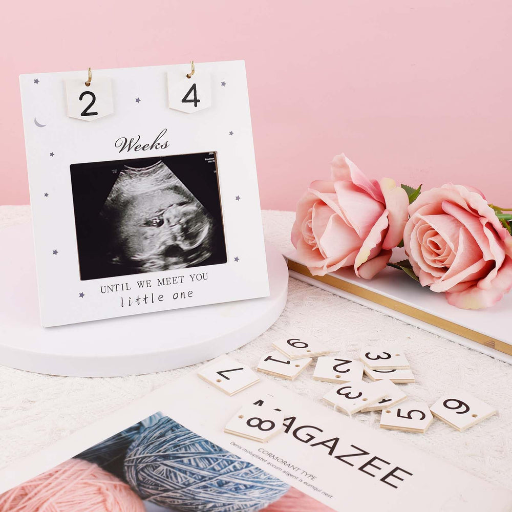 NQEUEPN ultrasound-slot frame keeps memories secure and easy to display.