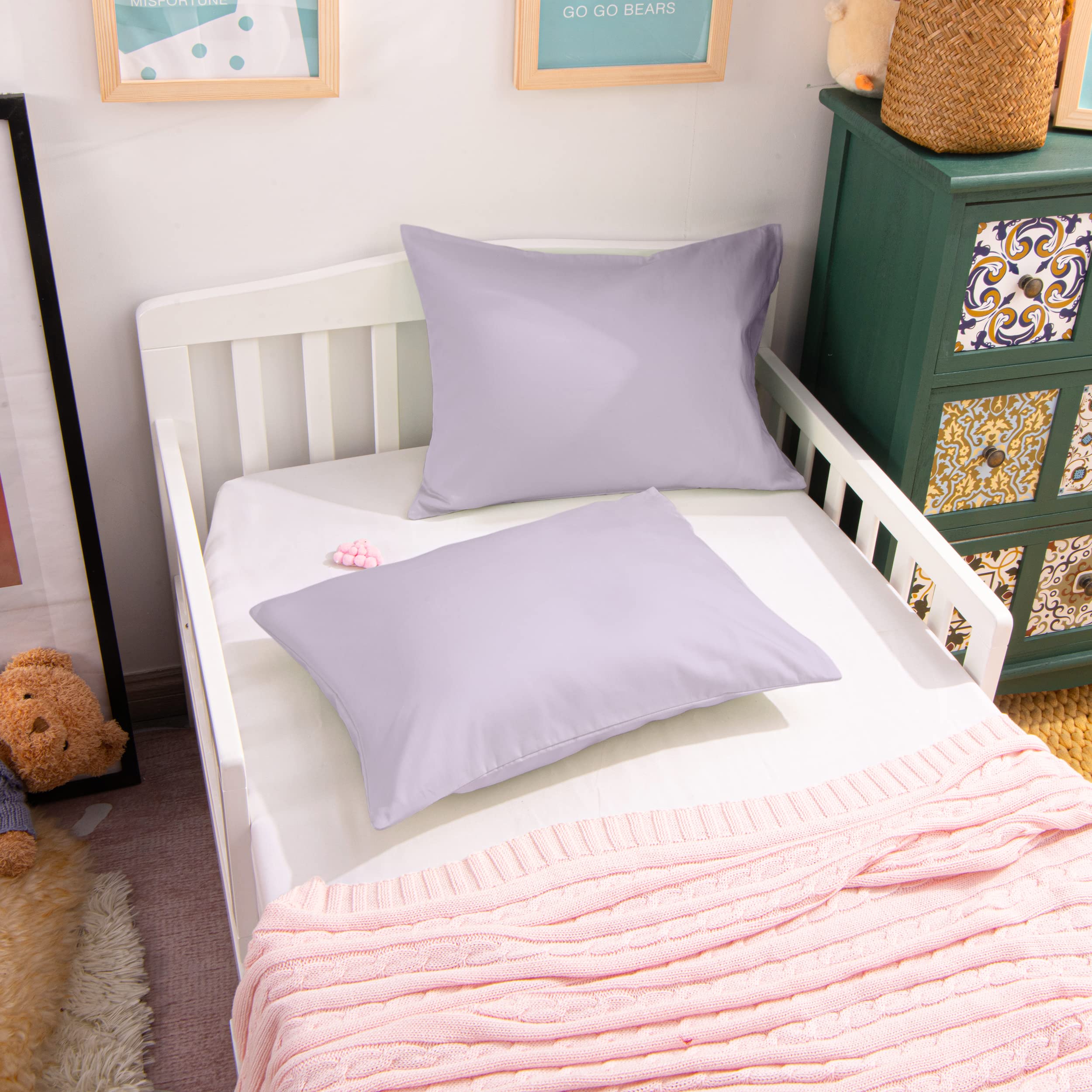 NTBAY easy-care pillowcase, machine washable and quick-drying.