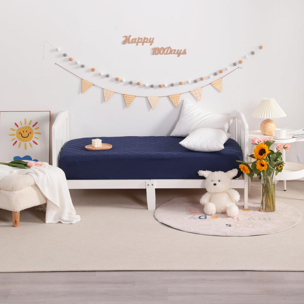 NTBAY machine-washable cover dries quickly for easy laundry between naps.