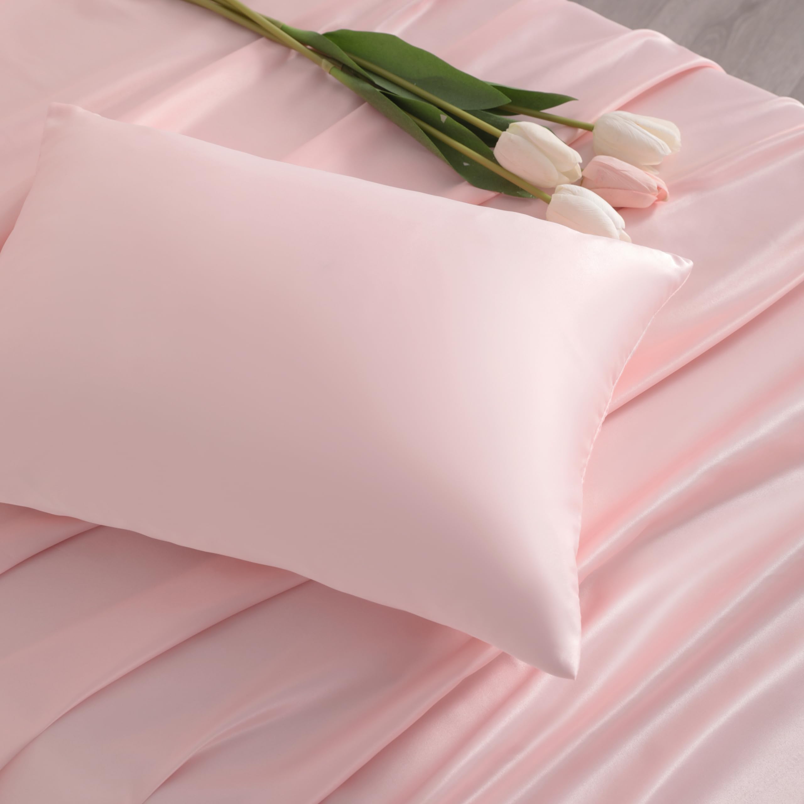 NTBAY soft-touch pillowcase promotes gentle skin contact and reduced irritation.
