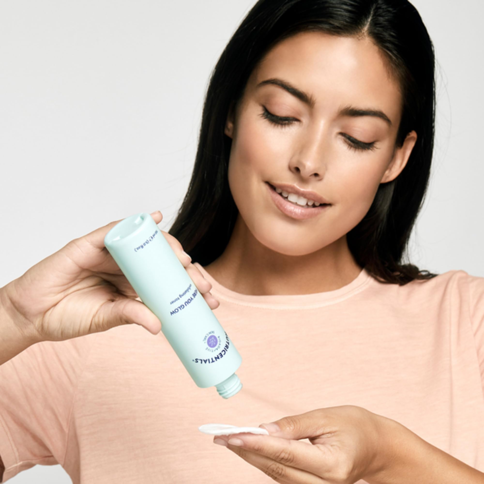 Nu Skin Here You Glow toner features a bioadaptive botanical complex.