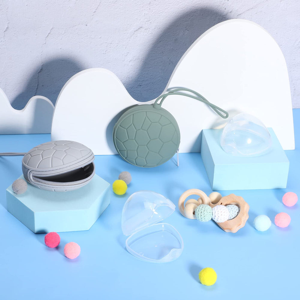 Nuanchu transparent army-green box provides clear visibility and hygienic storage.
