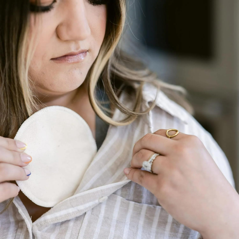 NuAngel nursing pads absorbent multi-layer design keeps leakage discreet under clothing.