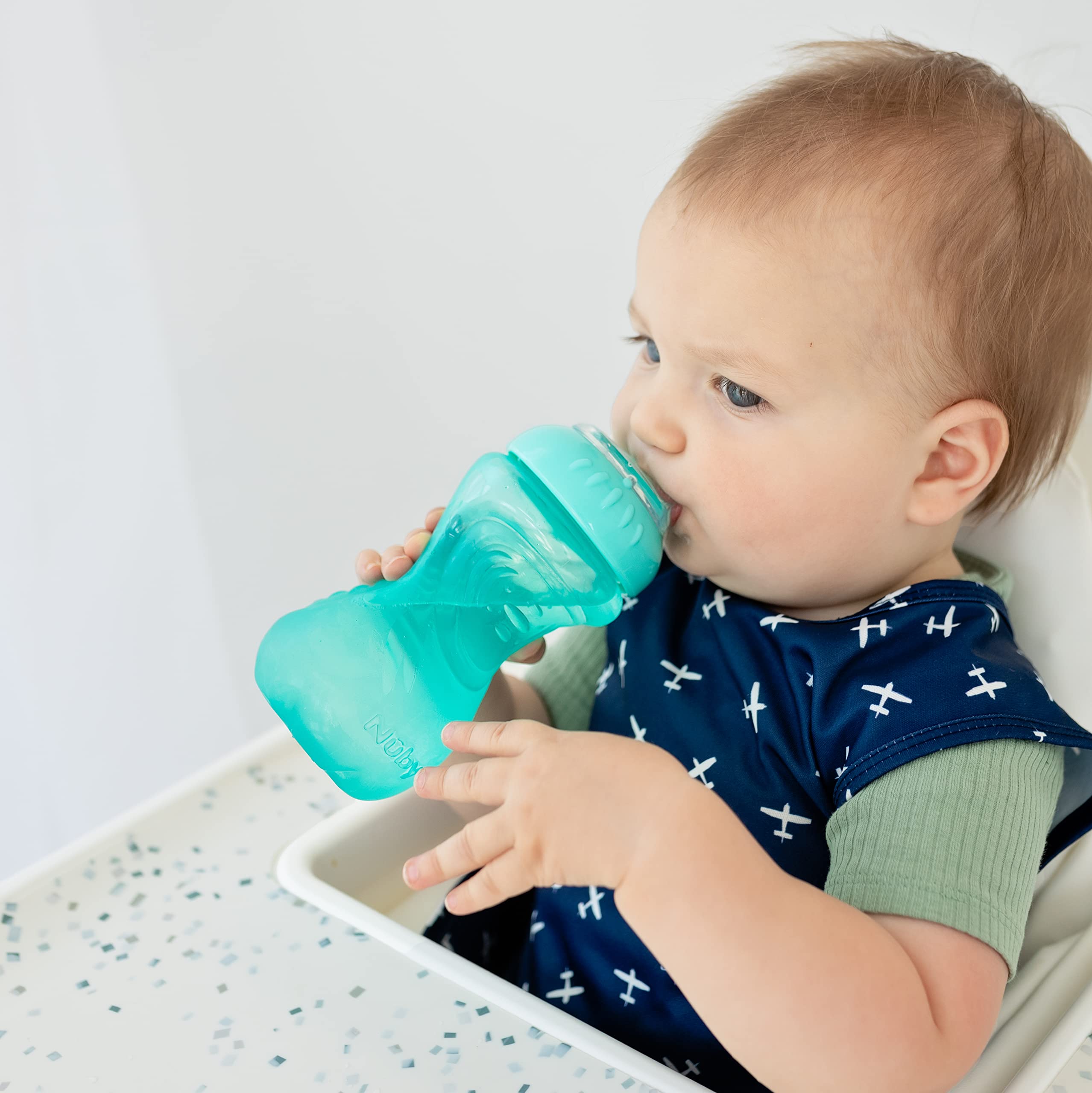 Nuby cup color variety pack displays bright colors to engage toddlers.