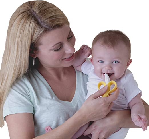 Nuby Nananubs Banana Massaging Teether demonstrates 360-degree gum massage for soothing teething