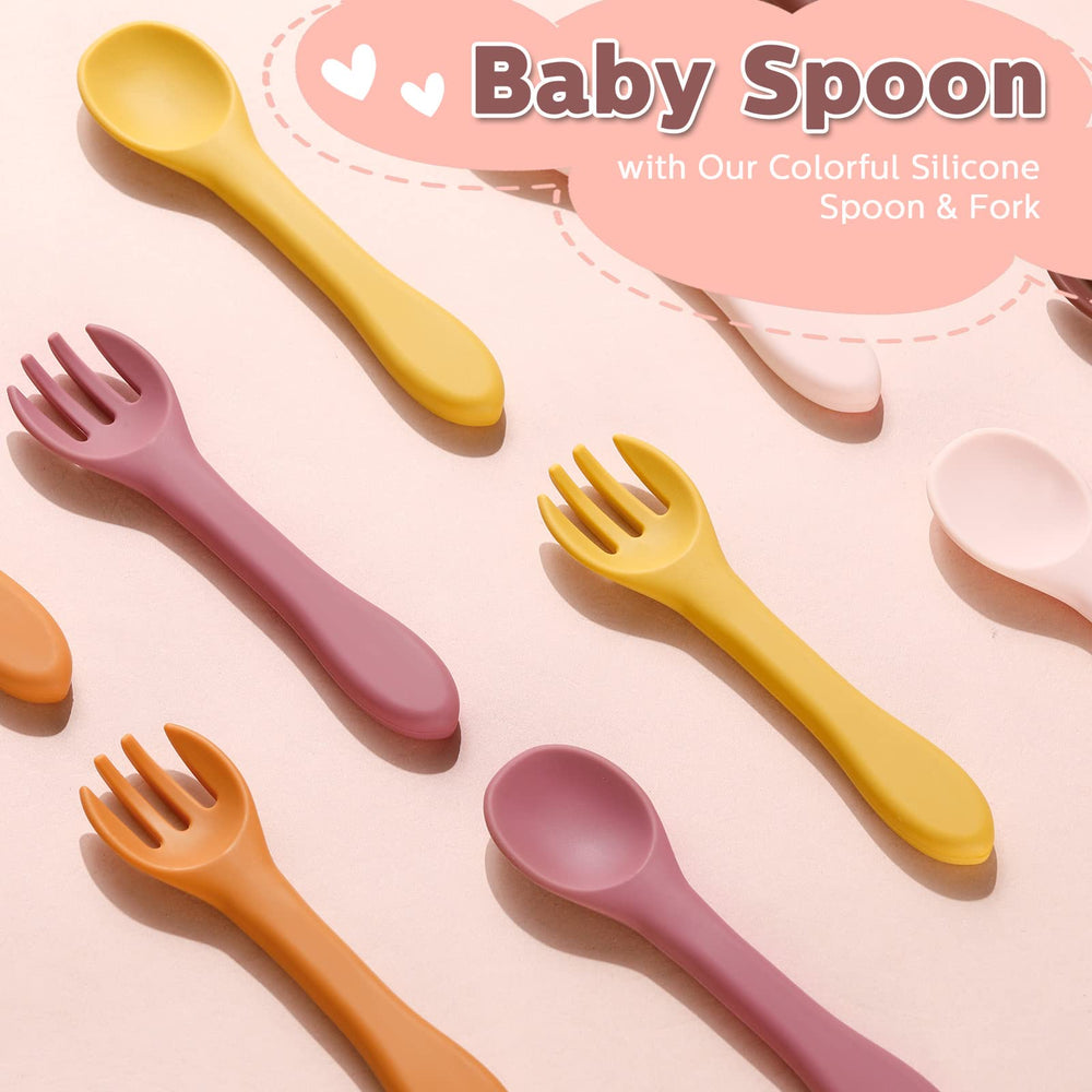 Nuenen first self-feeding set supports early independence at six months and beyond.