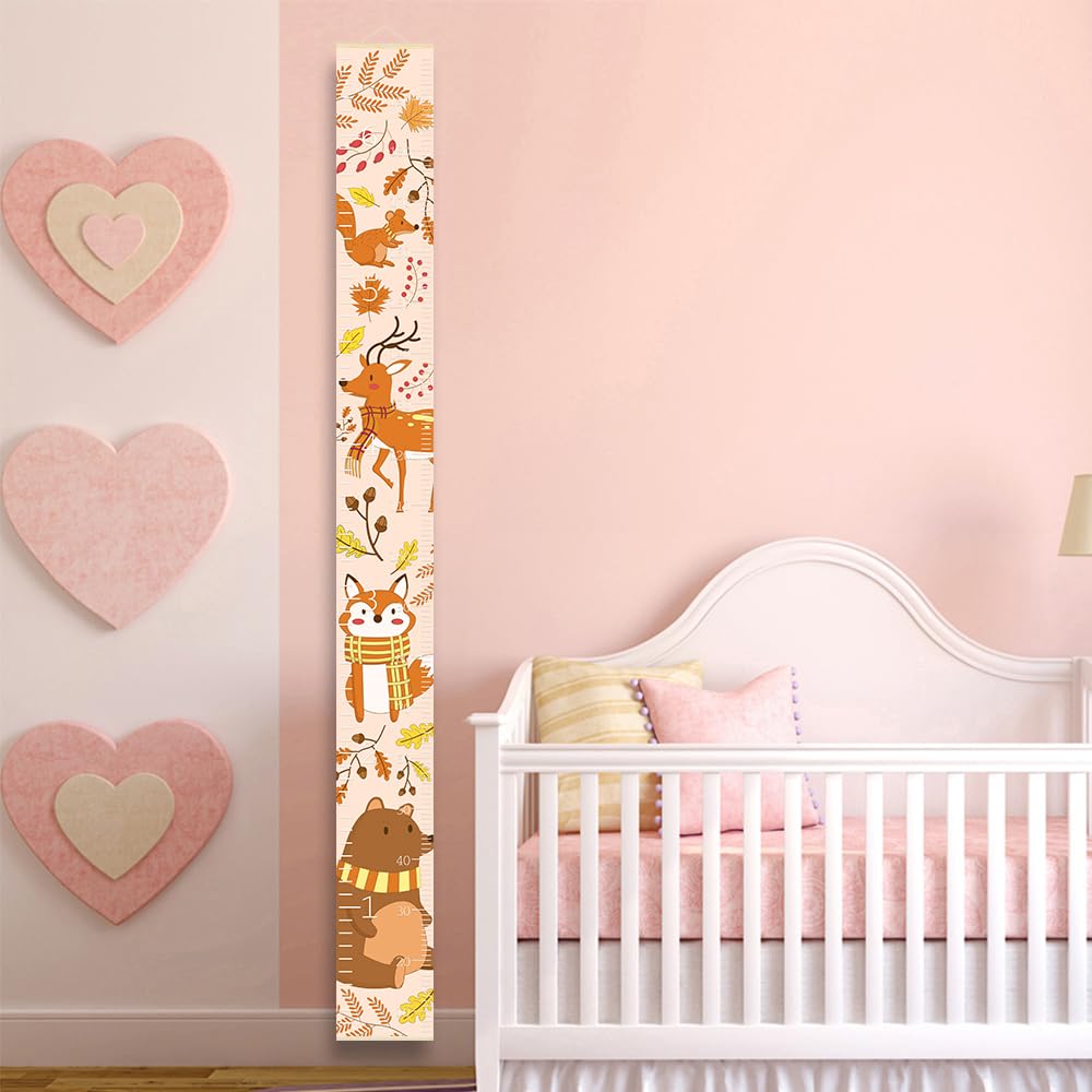 Nustila nursery decor warm autumn tones complement furniture and walls.