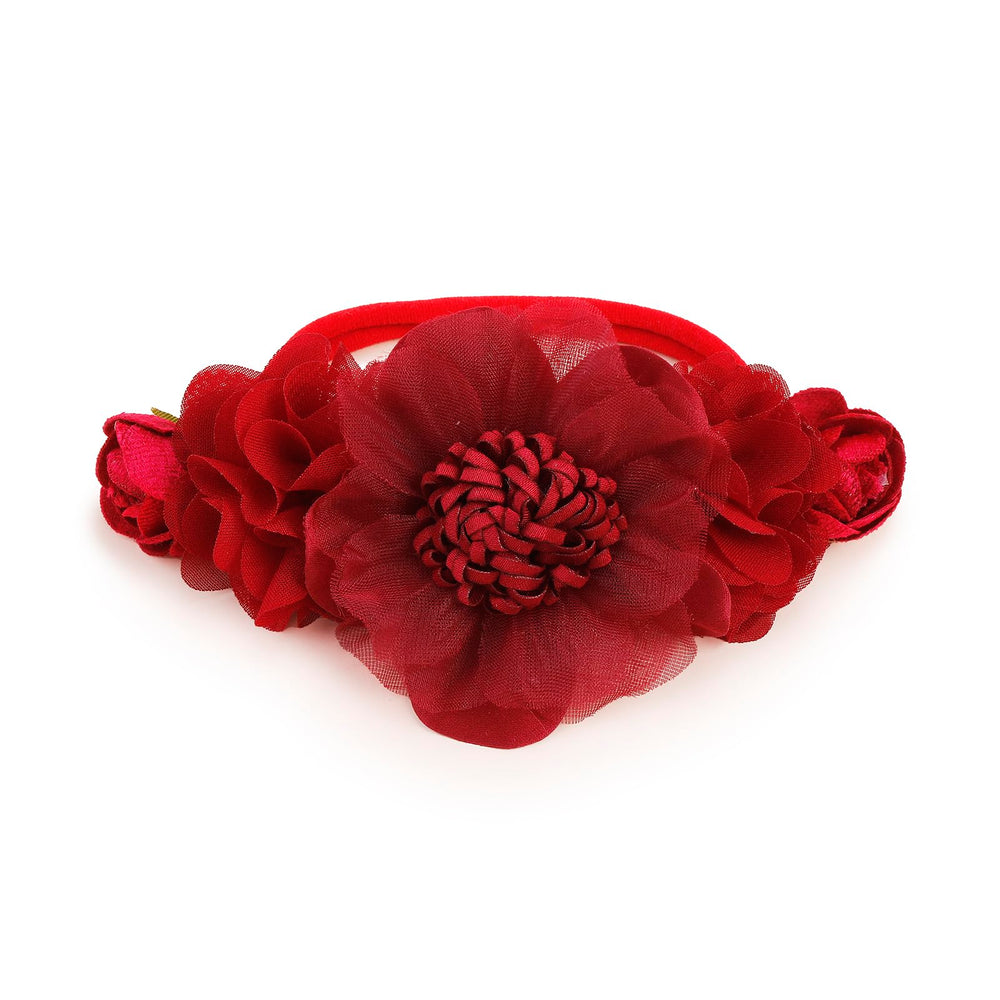 NUWAJP flower headband worn as a family photoshoot prop