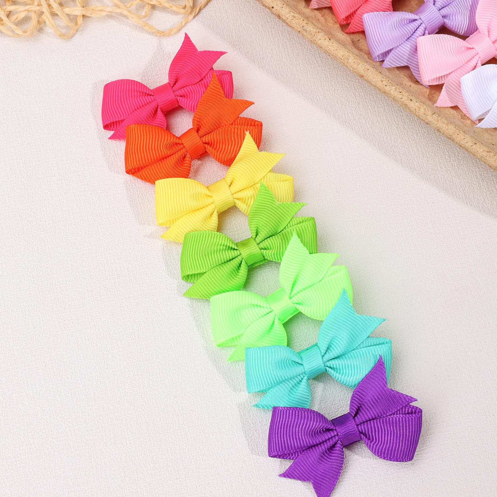 OAOLEER baby shower photography bows suggest cute prop for portraits.