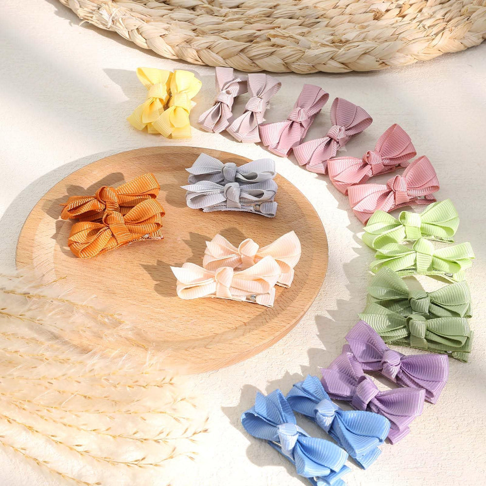 Handmade baby bows set suitable for gifts or celebrations.