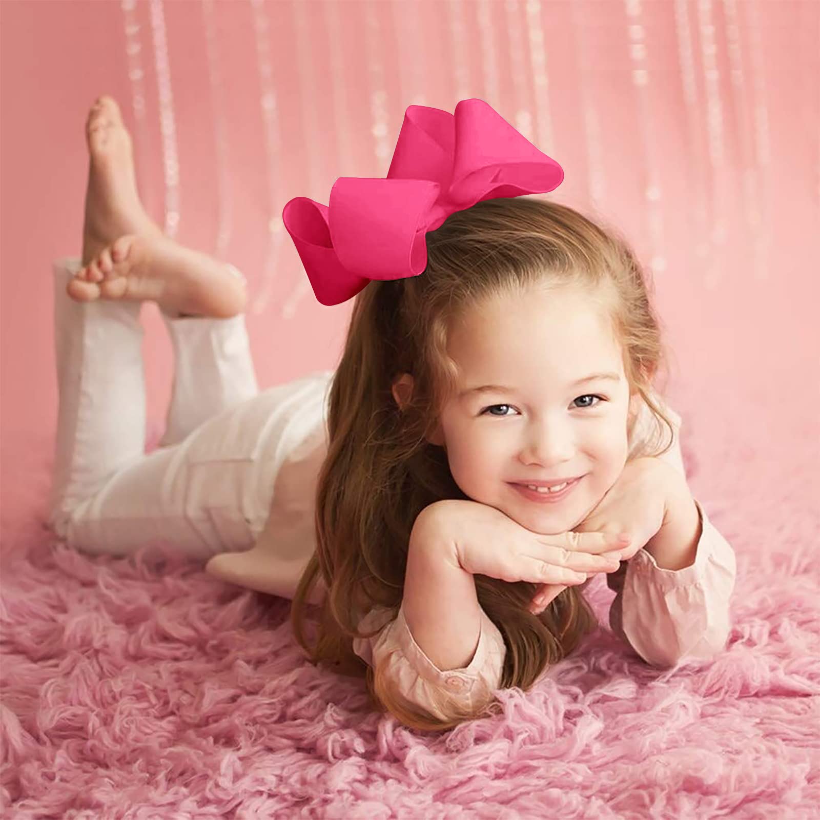 OAOLEER outfit-friendly bows style product enhances ponytails or pigtails with playful color.